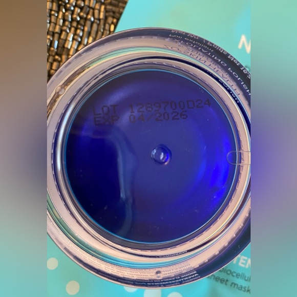 💙 ZO SKIN HEALTH Exfoliating Polish & NEOCUTIS Neo Restore Post Treatment Mask 💙 - Picture 3 of 5